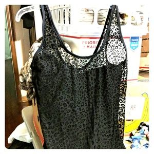 Women's bathing suit